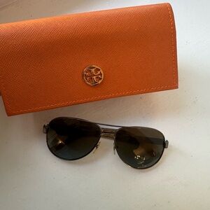 Tory Burch Aviator Sunglasses